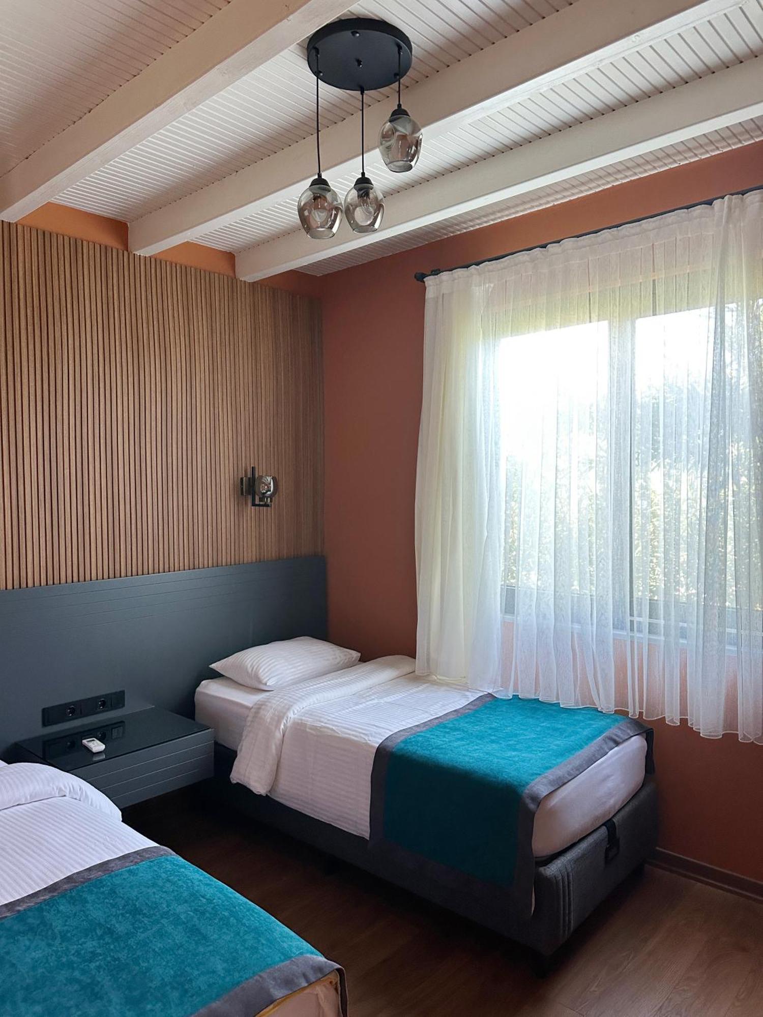 Azur Hotel Çıralı Extérieur photo